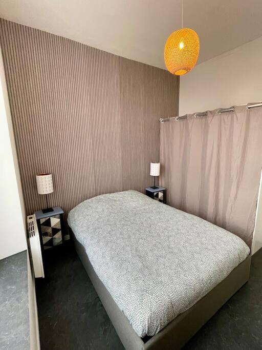Appartement Idealement Situe Charleville-Mézières Esterno foto